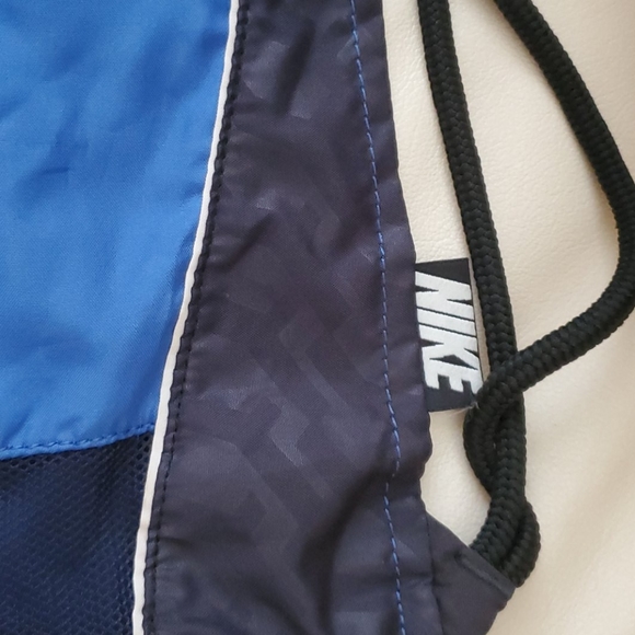 Madonna Soccer Nike backpack - Picture 3 of 5